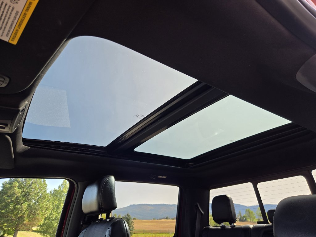 Used 2015 Ford F150 Lariat w/ Equipment Group 502A Luxury image 16