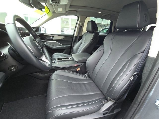 Used 2025 Acura MDX w/ Technology Package image 12