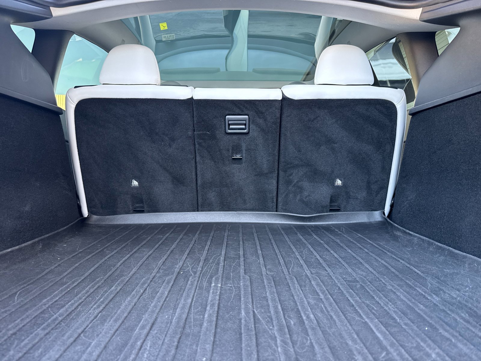 Used 2023 Tesla Model Y Performance image 15