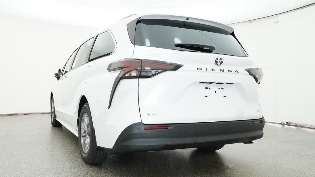 New 2026 Toyota Sienna XLE FWD image 20