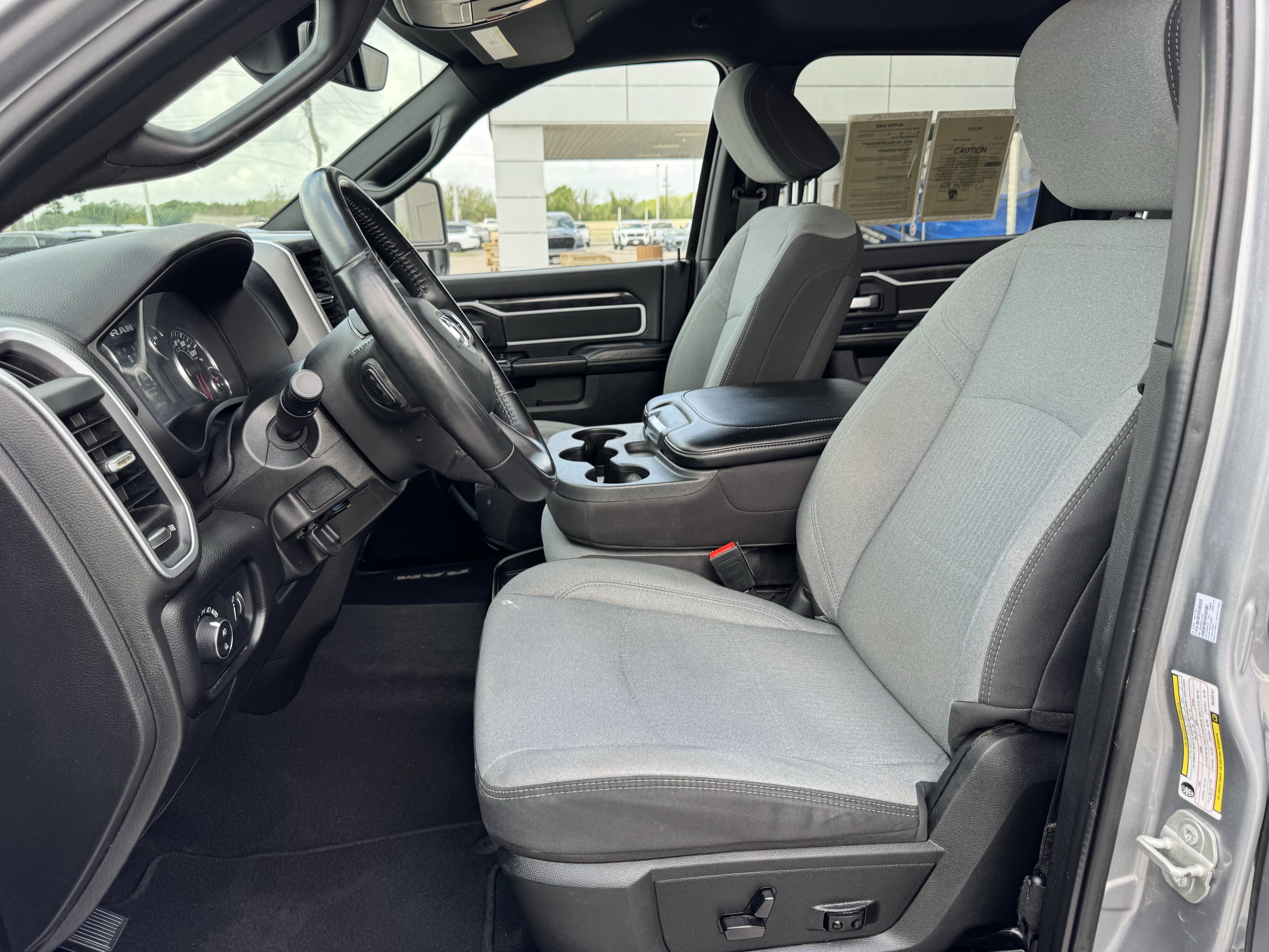 Used 2024 RAM 2500 Big Horn image 27