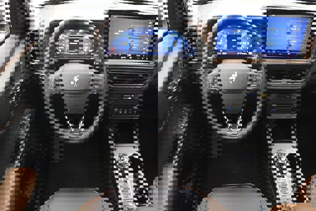 Used 2025 Ford Bronco Sport Outer Banks w/ Outer Banks Tech Package+ image 12