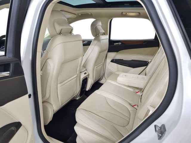 Used 2016 Lincoln MKC Reserve w/ Lincoln MKC Climate Package AWD/4WD image 30