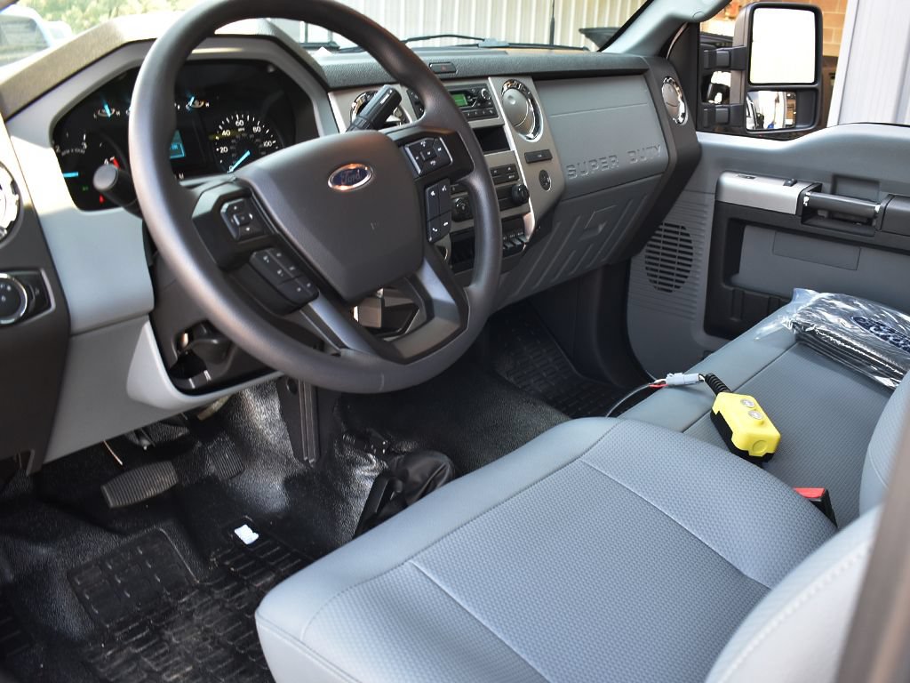 New 2027 Ford F650 2WD Regular Cab Super Duty image 5