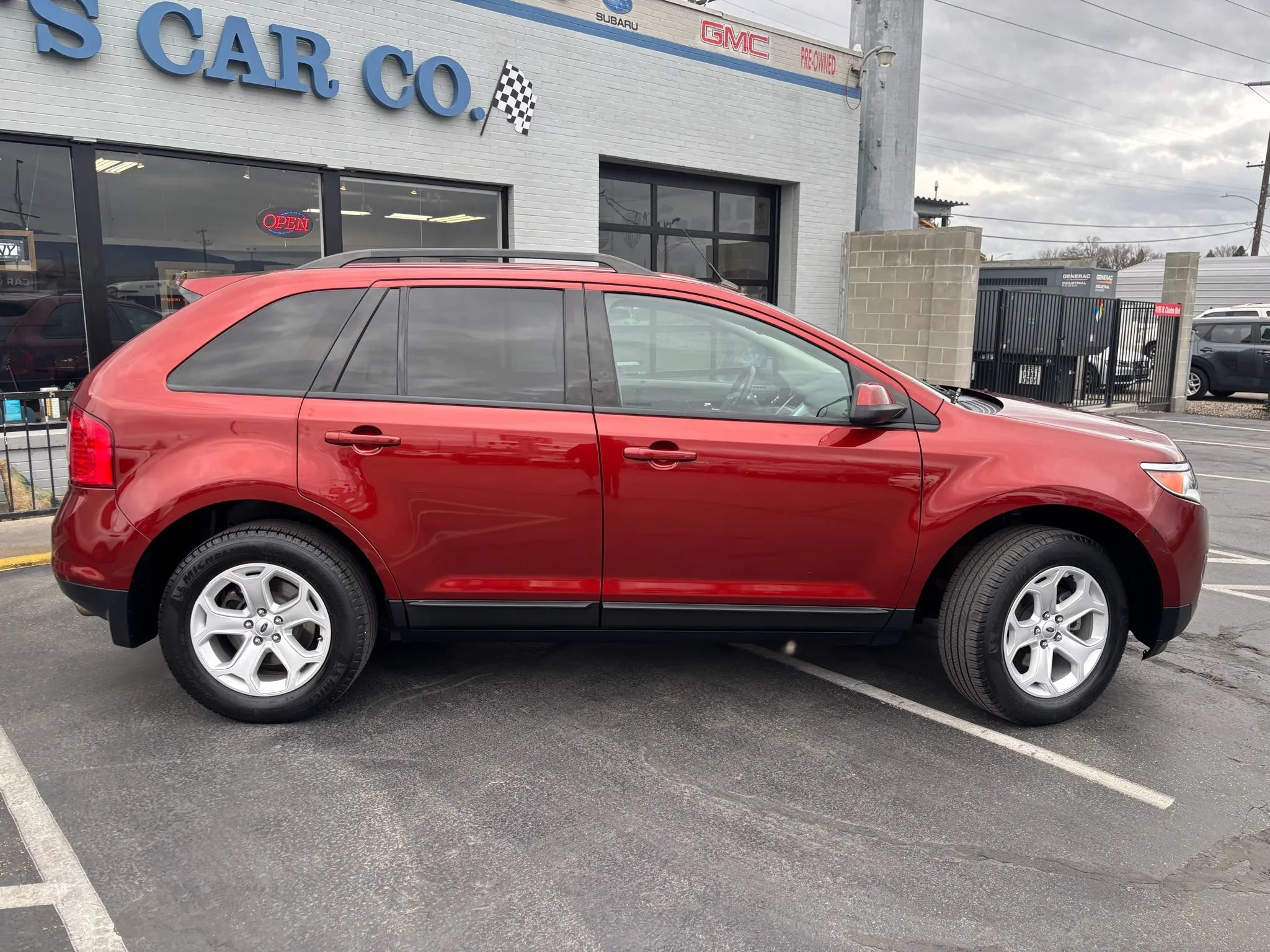 Used 2014 Ford Edge SEL w/ Equipment Group 204A AWD/4WD image 5