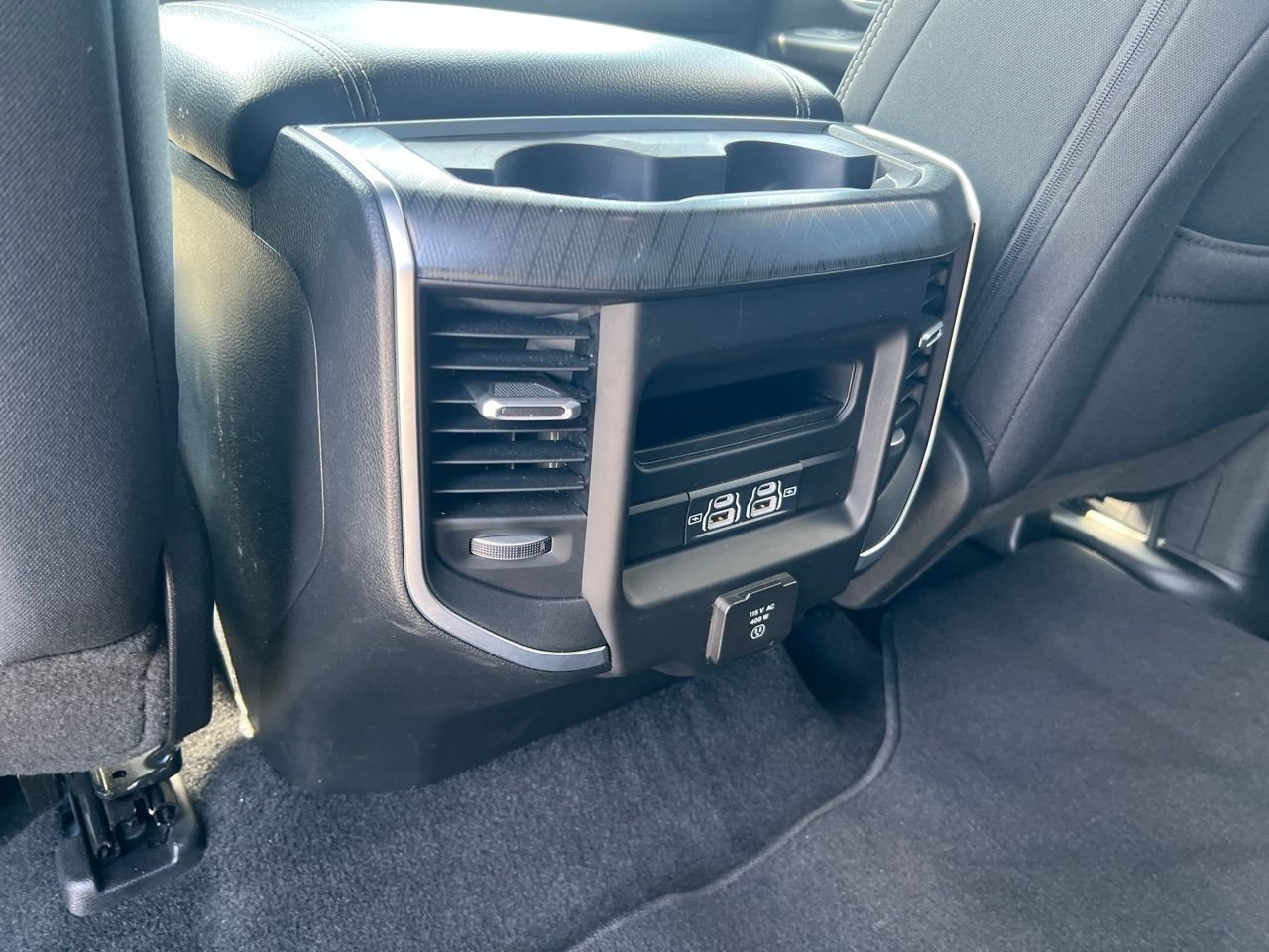Used 2025 RAM 1500 Big Horn AWD/4WD image 21