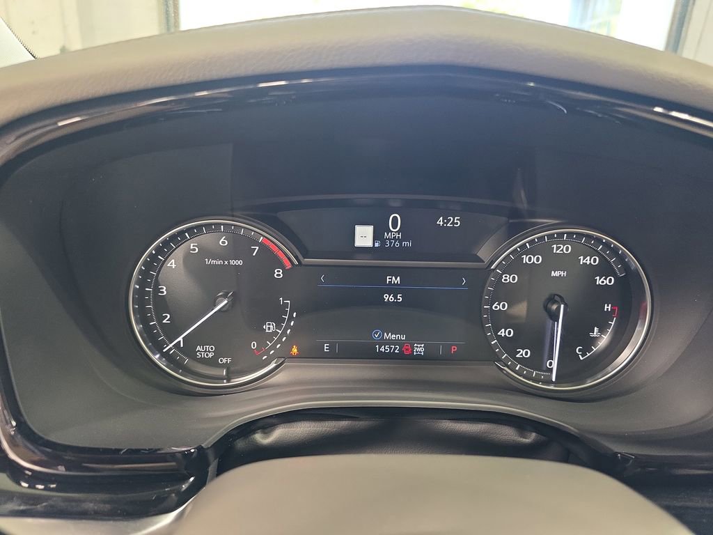 Used 2025 Cadillac XT6 Premium Luxury w/ LPO, Floor Liner Package AWD/4WD image 18