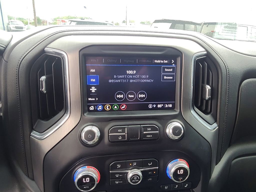 Used 2022 GMC Sierra 1500 Denali w/ Denali Premium Package AWD/4WD image 18