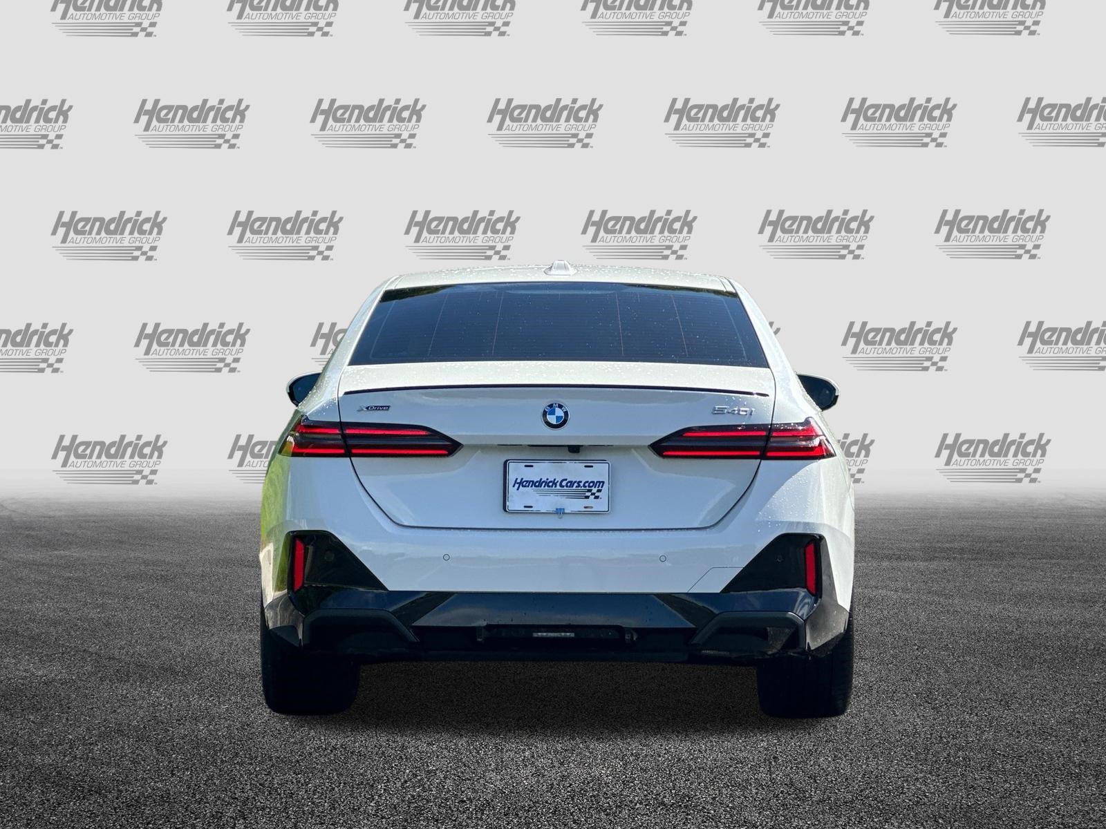 Used 2026 BMW 540i xDrive w/ M Sport Package AWD/4WD image 6