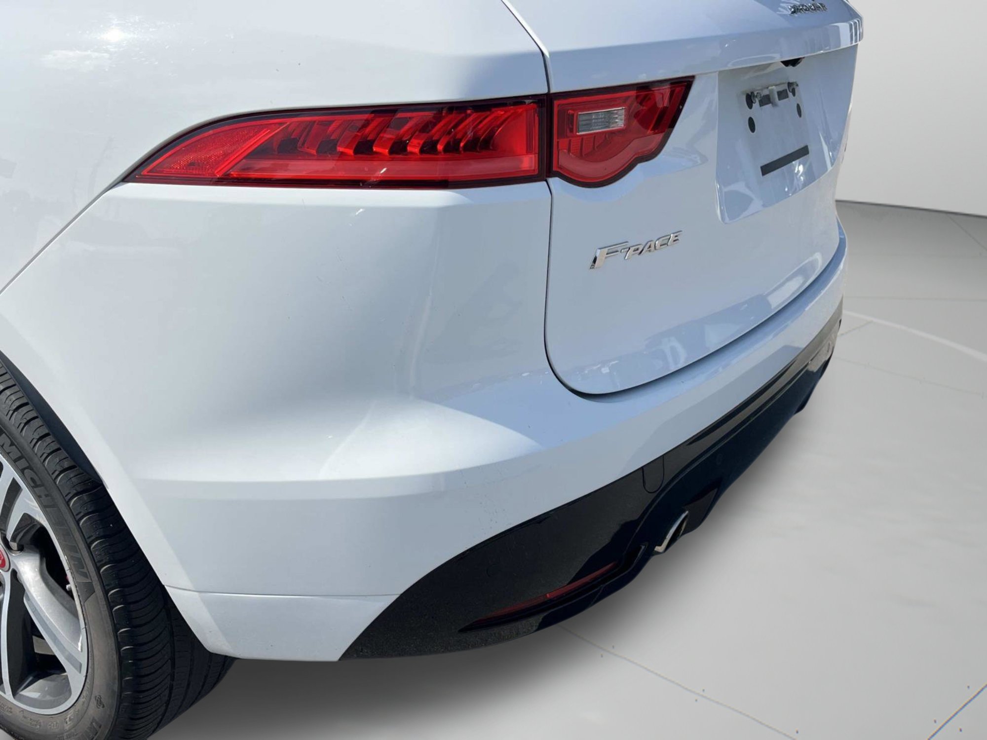 Used 2020 Jaguar F-PACE S AWD/4WD image 39