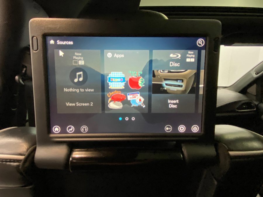 Used 2018 Chrysler Pacifica Limited w/ S Appearance Package FWD image 40