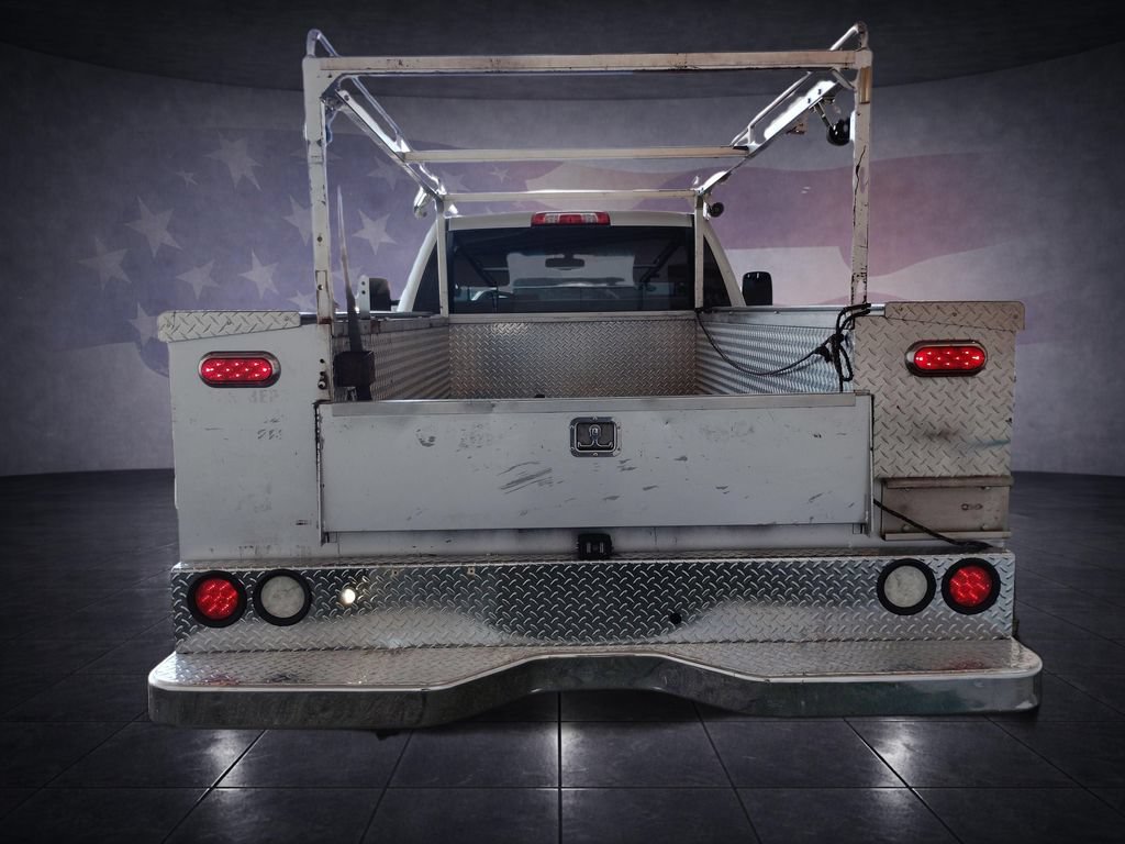 Used 2018 Chevrolet Silverado 2500 W/T RWD image 6