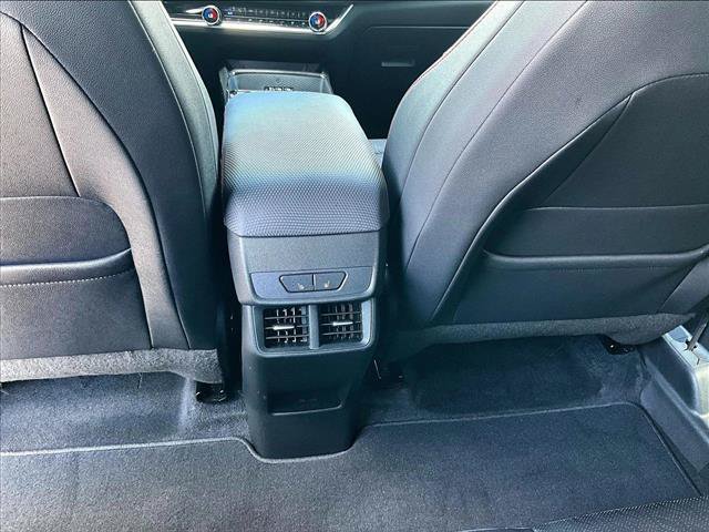 Used 2025 Chevrolet Equinox RS w/ Convenience Package III FWD image 25