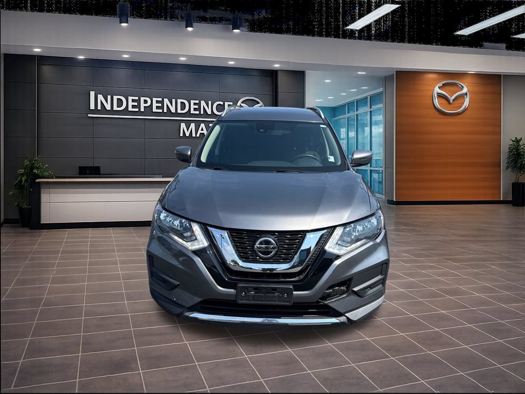 Used 2019 Nissan Rogue SV AWD/4WD image 8