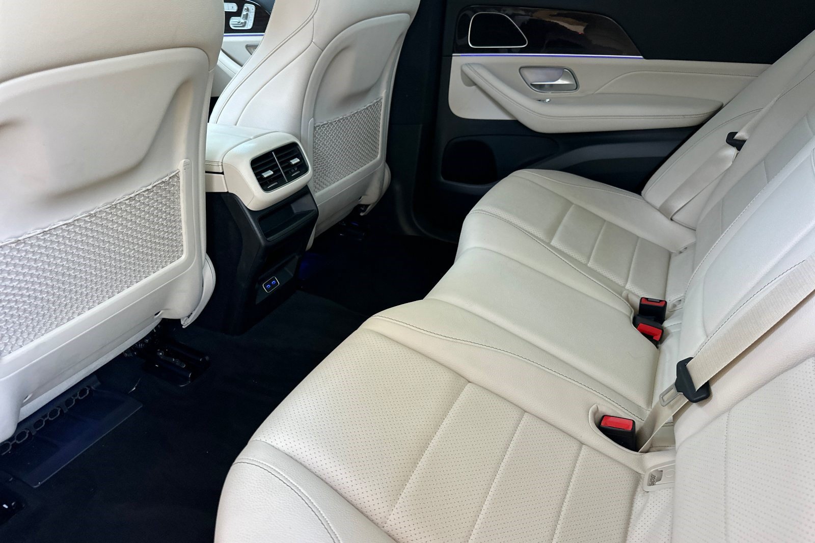 Certified 2025 Mercedes-Benz GLE 450e 4MATIC image 26