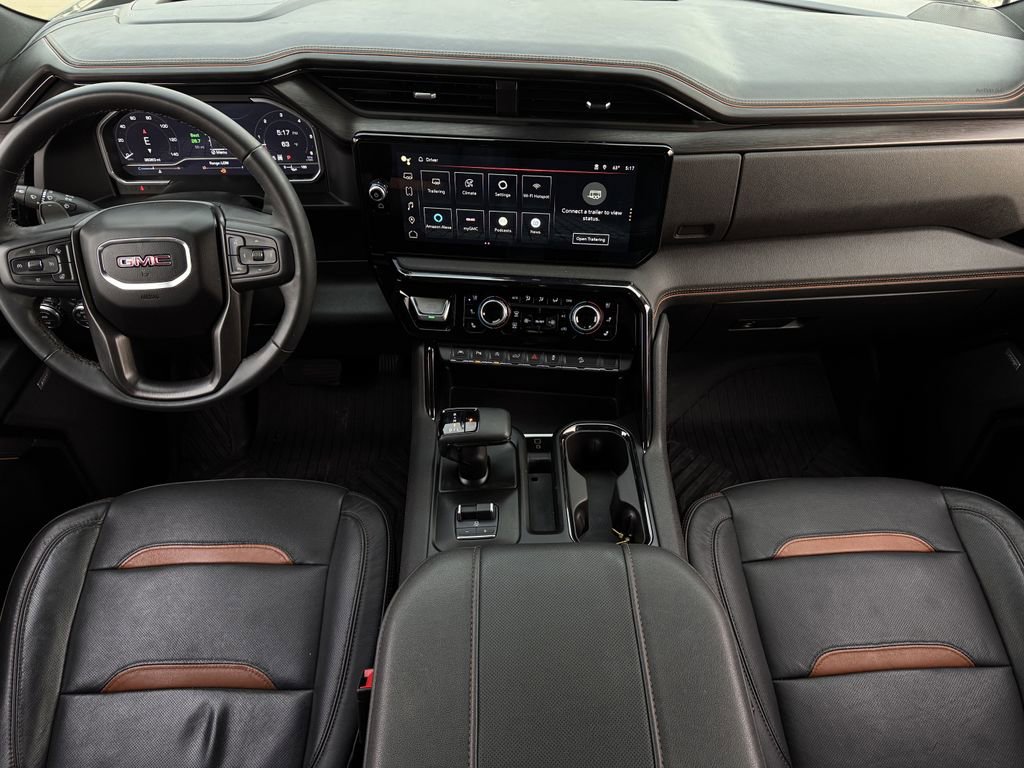 Used 2024 GMC Sierra 1500 AT4 w/ Technology Package AWD/4WD image 13