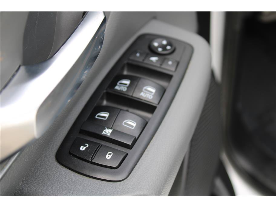 Used 2019 RAM 1500 Big Horn RWD image 13
