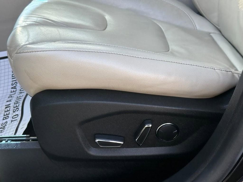 Used 2017 Ford Edge Titanium w/ Technology Package image 20