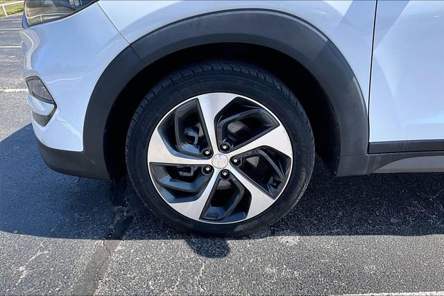 Used 2016 Hyundai Tucson Limited image 34