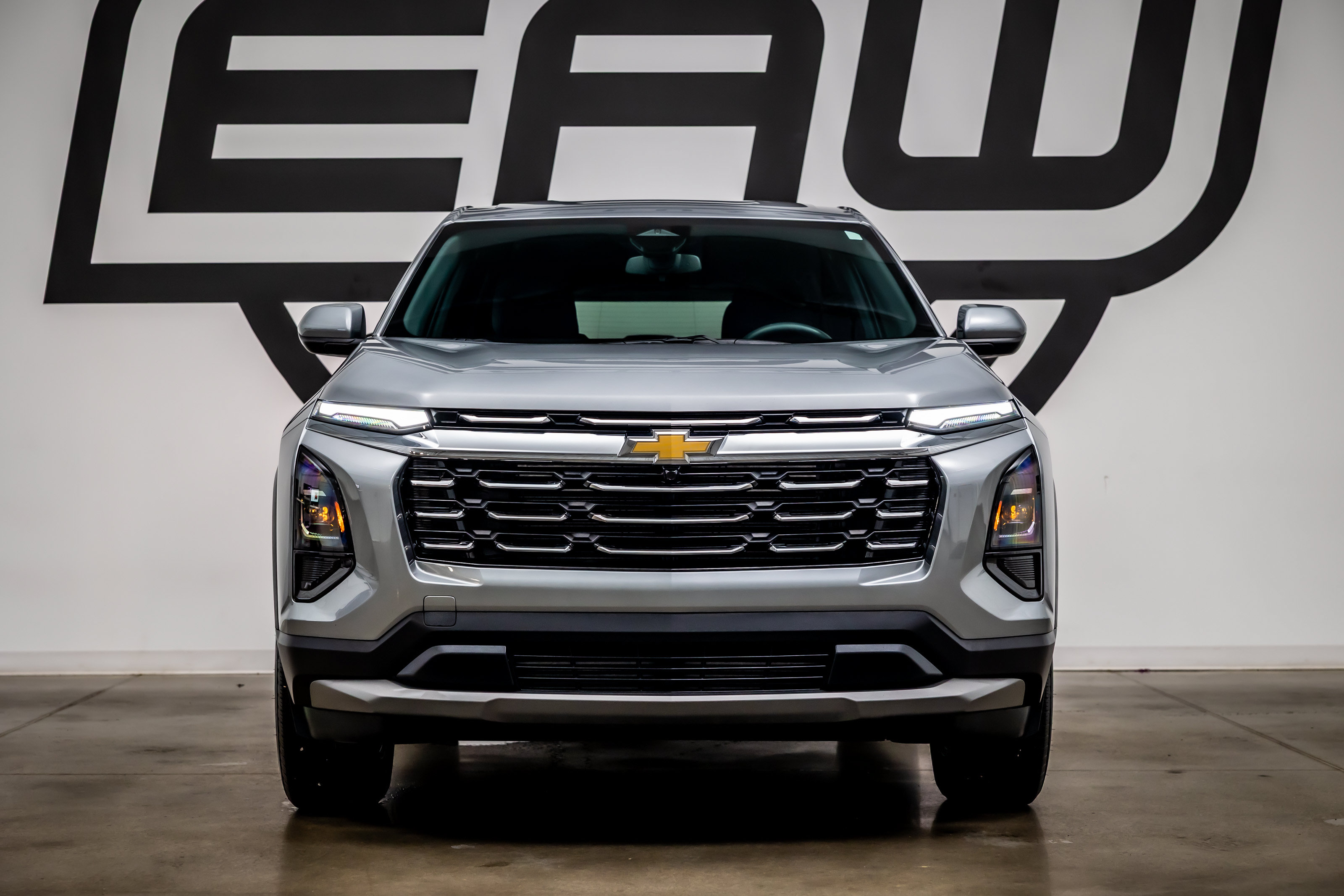 Used 2025 Chevrolet Equinox LT FWD image 4