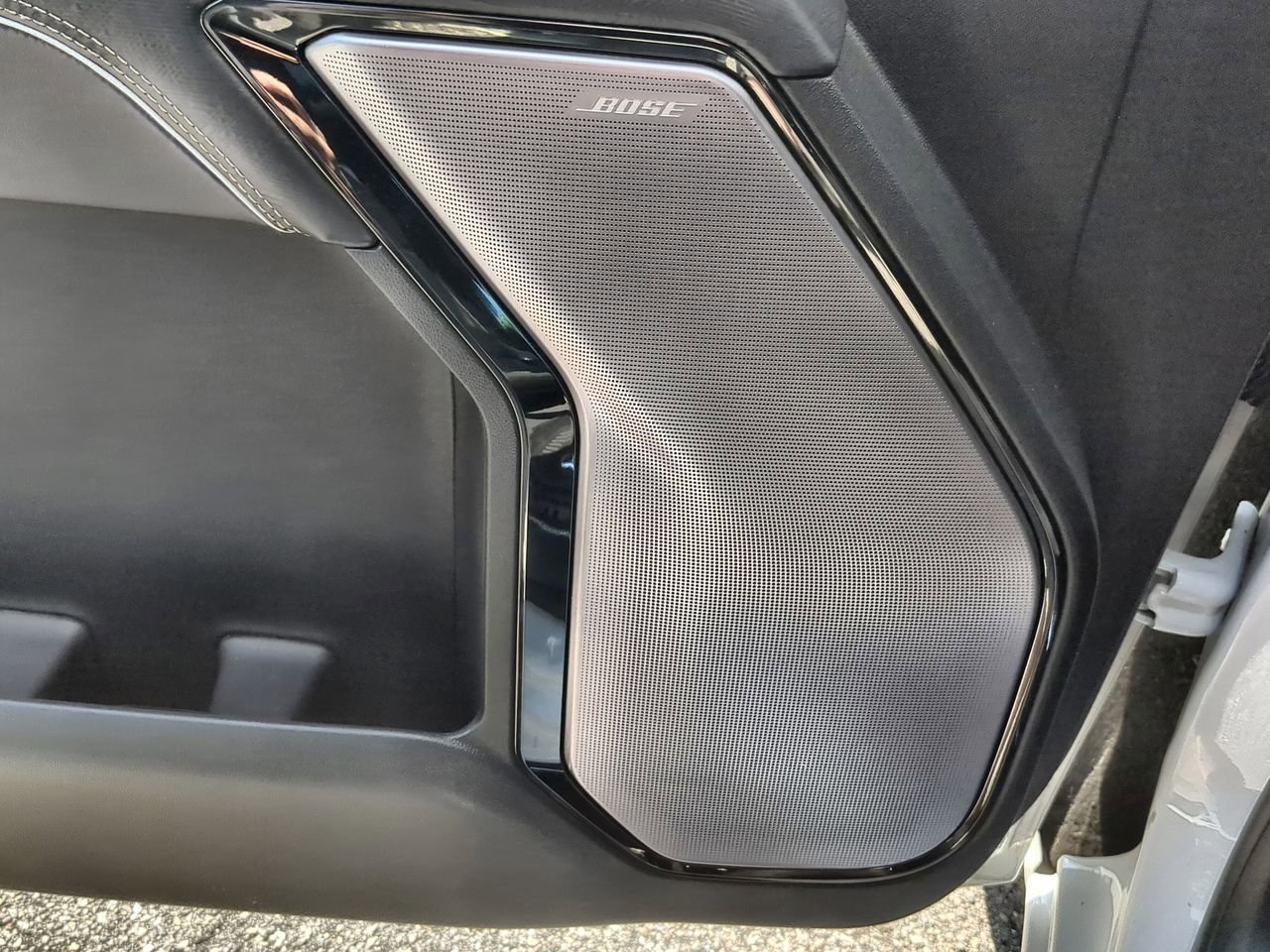 Used 2023 GMC Sierra 1500 AT4X AWD/4WD image 25