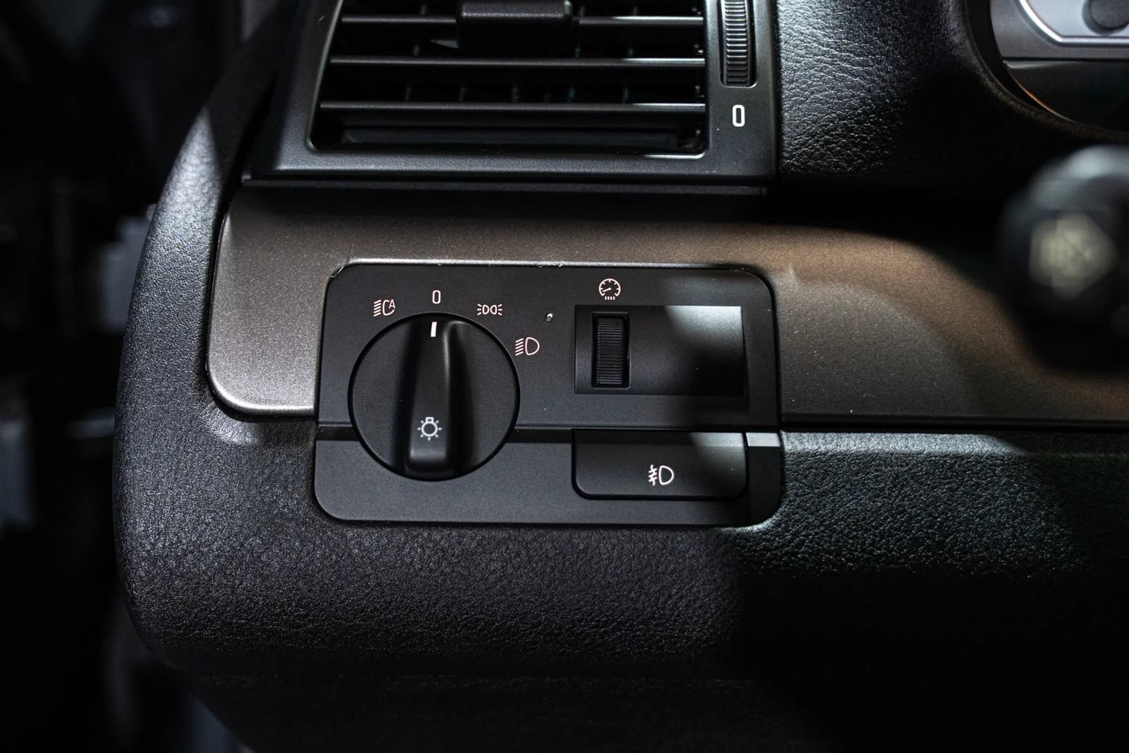 Used 2002 BMW M3 Coupe RWD image 18