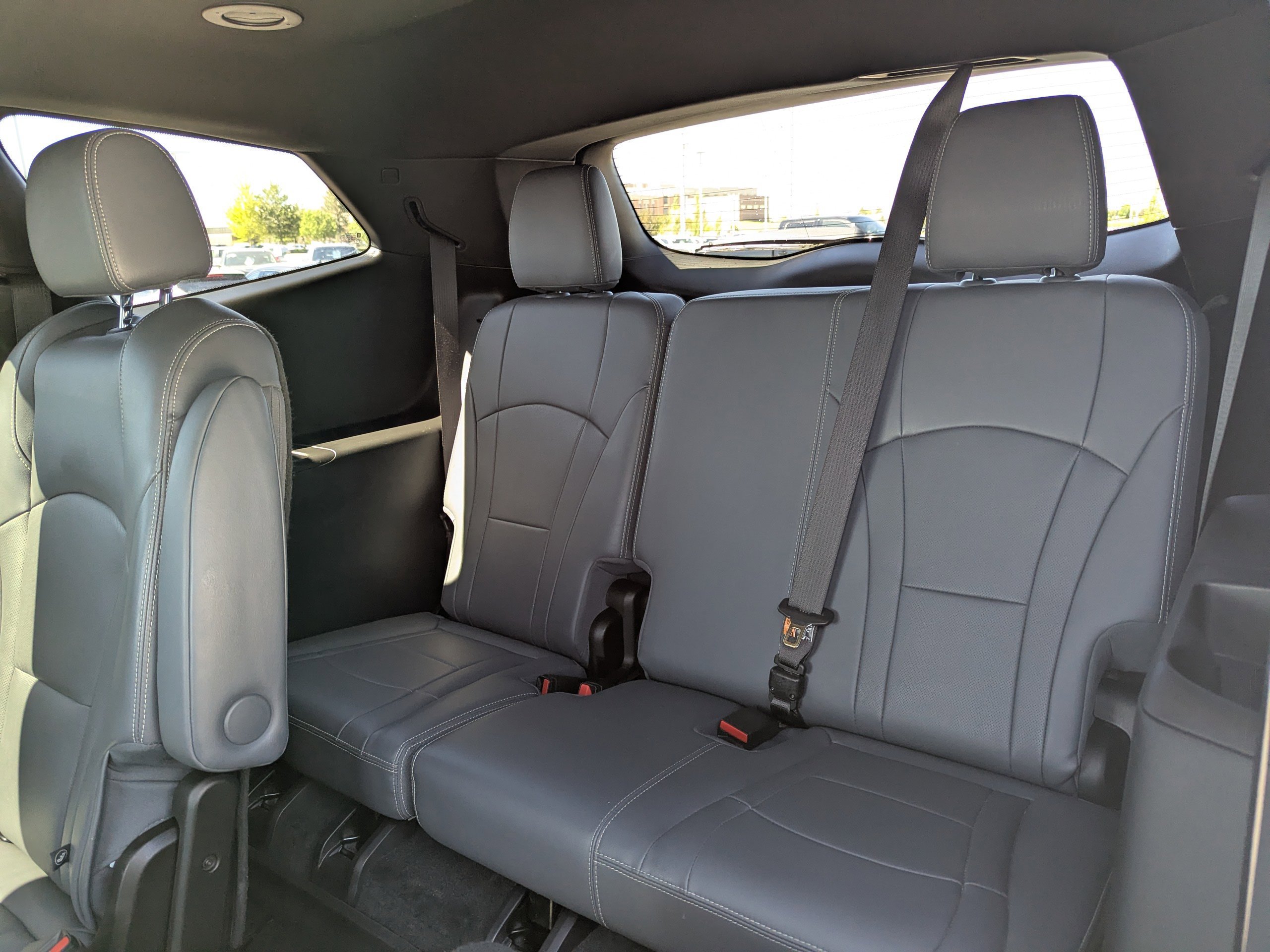 Certified 2022 Buick Enclave Essence w/ Experience Buick Package AWD/4WD image 33