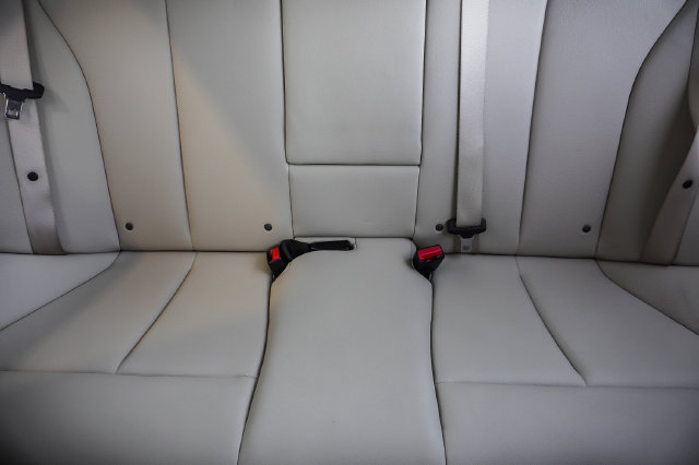 Used 2014 BMW 320i Sedan RWD image 16