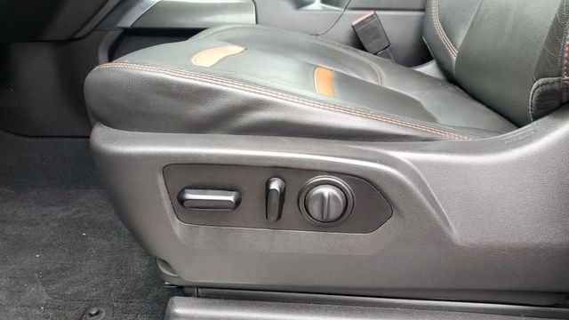 Used 2020 GMC Sierra 1500 AT4 w/ AT4 Premium Package image 24