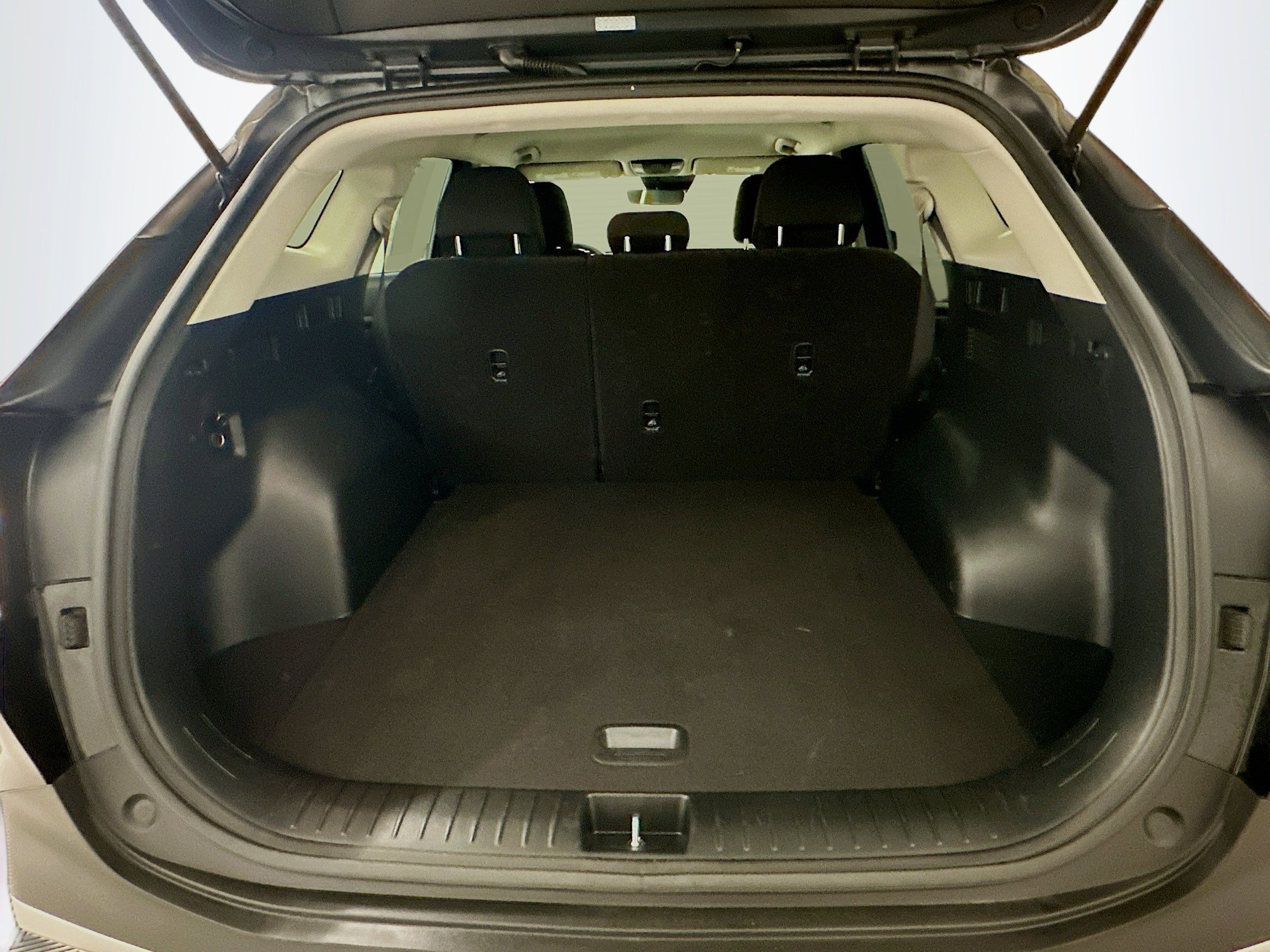 Used 2024 Kia Sportage LX image 29