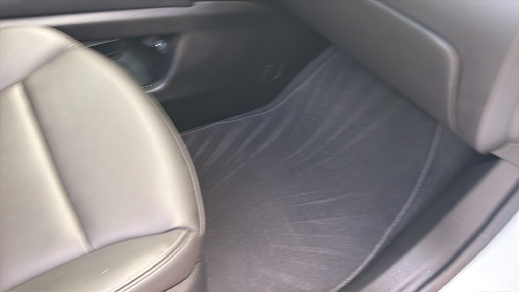 Used 2024 Cadillac XT6 Luxury FWD image 33