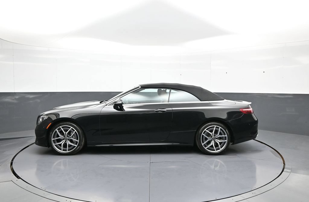 Used 2023 Mercedes-Benz E 450 4MATIC Cabriolet image 9