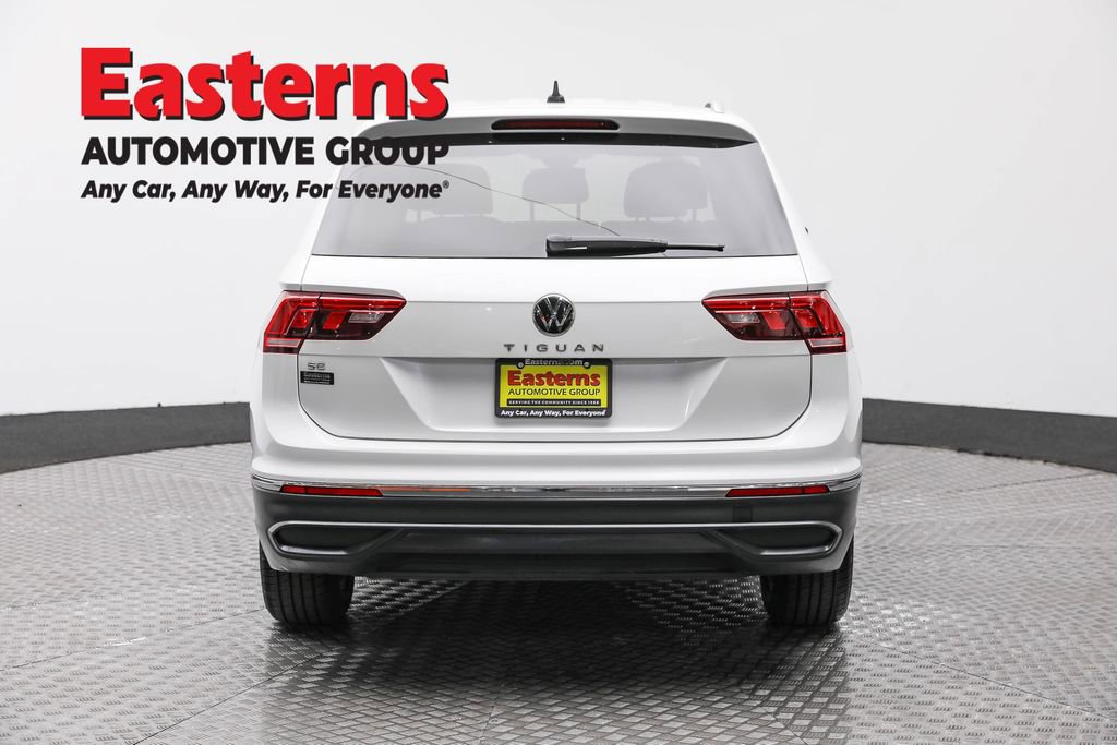 Used 2023 Volkswagen Tiguan SE image 6