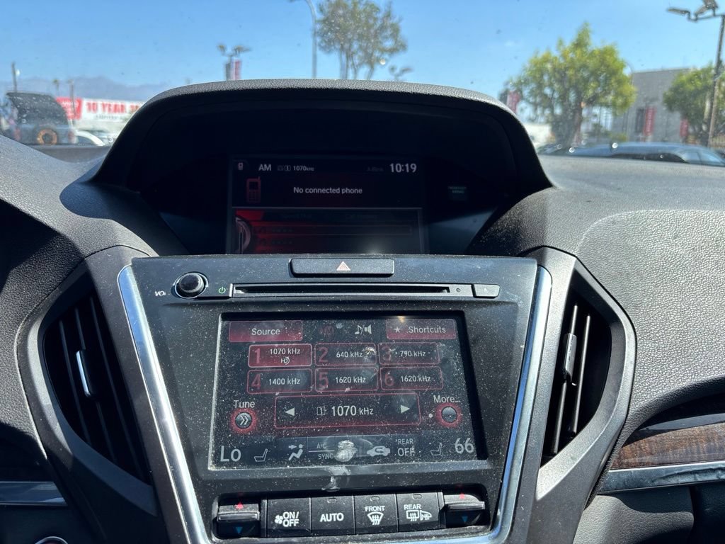 Used 2017 Acura MDX w/ Technology Package FWD image 29