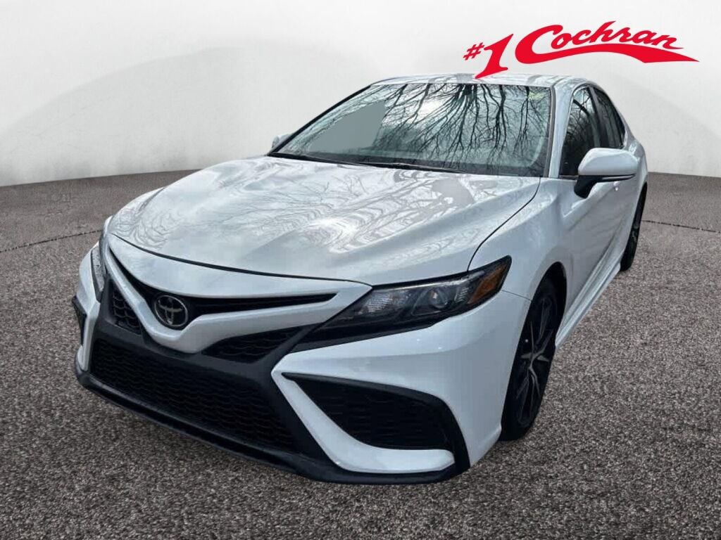 Used 2023 Toyota Camry SE image 29