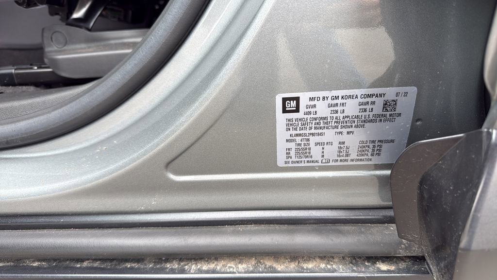 Used 2023 Buick Encore GX Essence w/ Experience Buick Package image 38