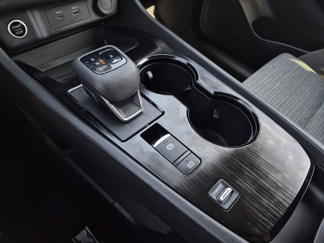 Used 2023 Nissan Rogue SV image 35