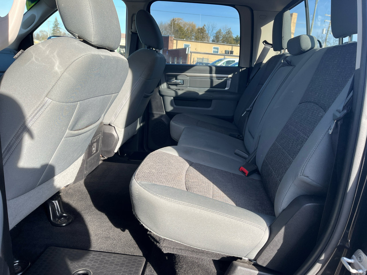 Used 2016 RAM 1500 Outdoorsman image 15