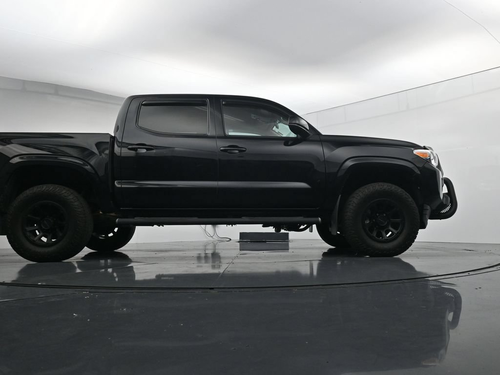 Used 2020 Toyota Tacoma SR AWD/4WD image 34