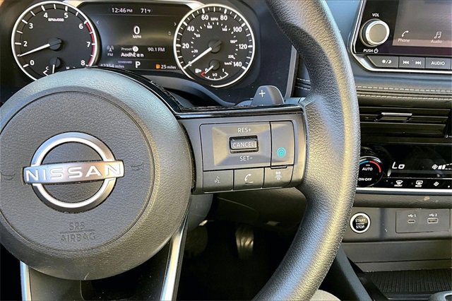 Certified 2023 Nissan Rogue SV image 12