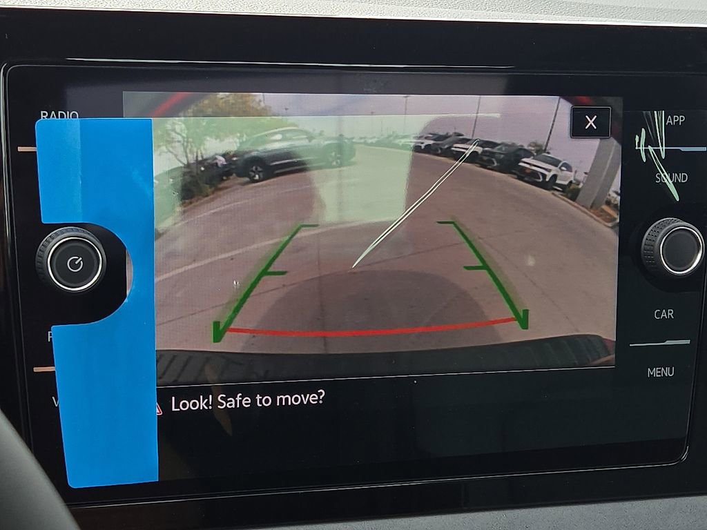 Used 2025 Volkswagen Jetta SE image 22