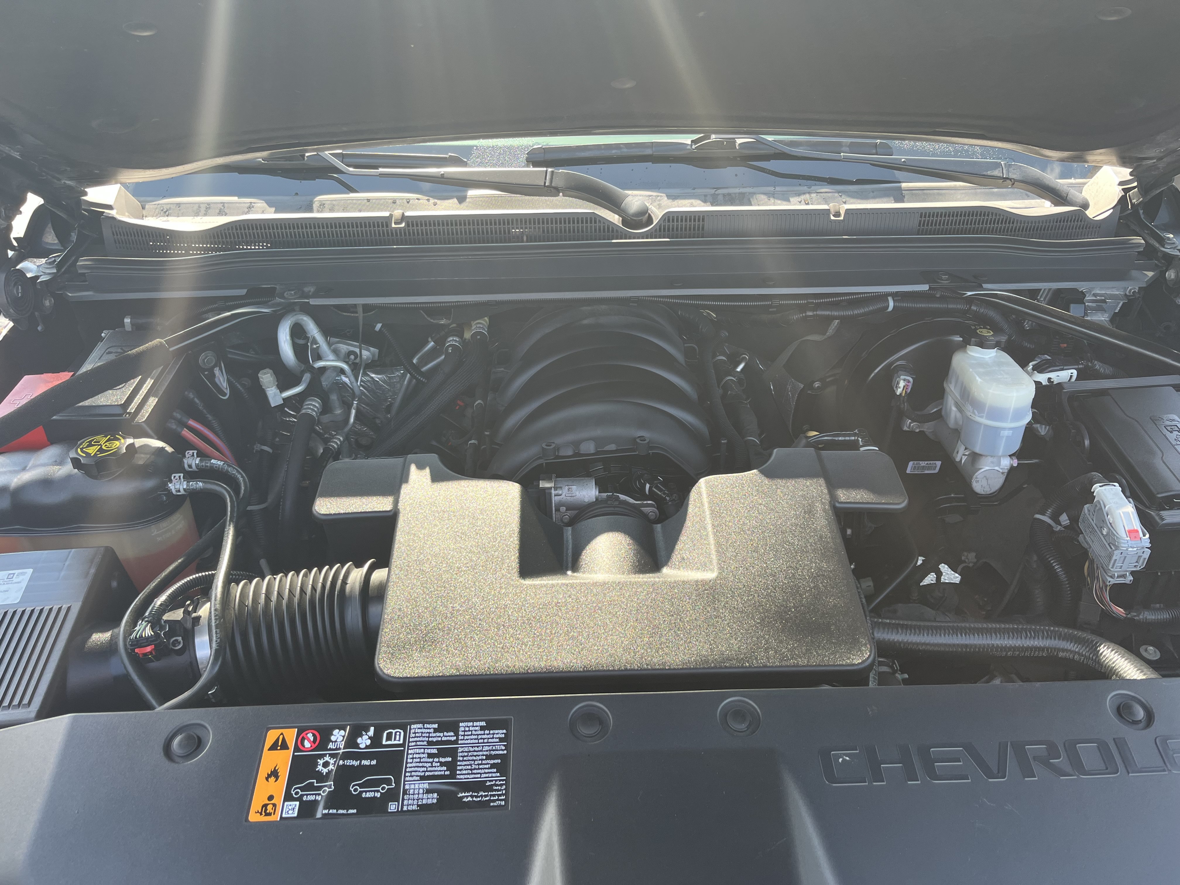 Used 2019 Chevrolet Suburban Premier AWD/4WD image 11