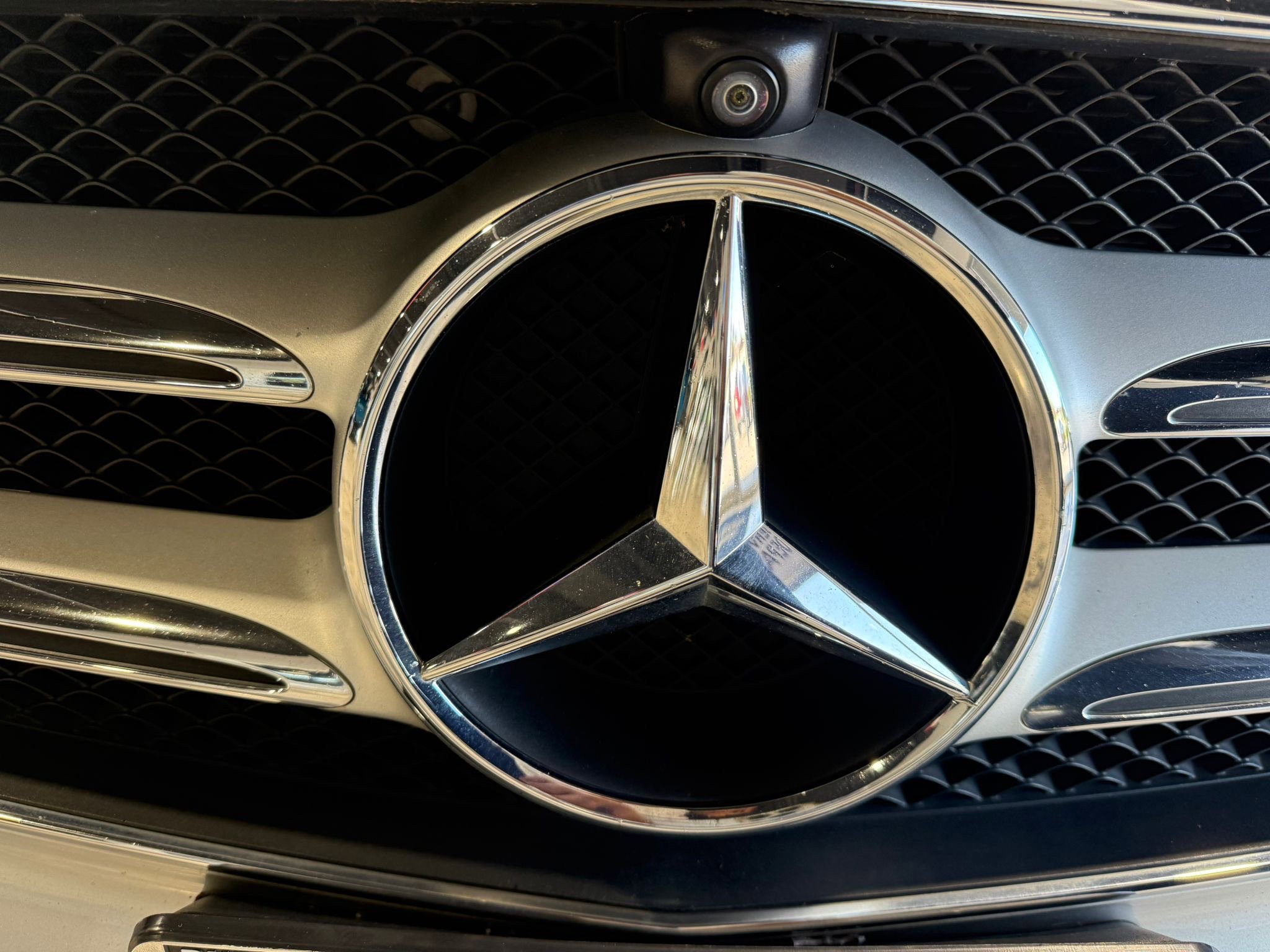 Used 2019 Mercedes-Benz E 300 4MATIC w/ Premium 1 Package image 22