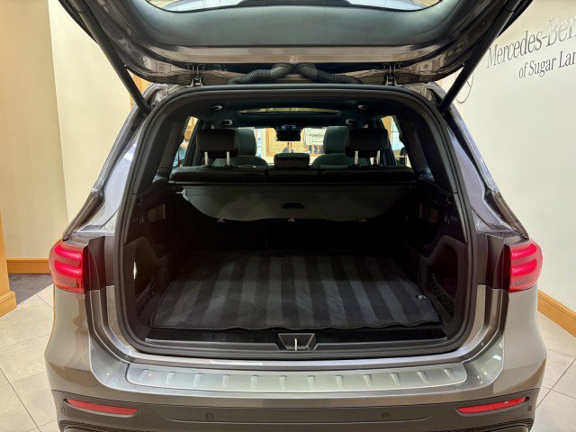 New 2025 Mercedes-Benz GLB 35 AMG 4MATIC image 31