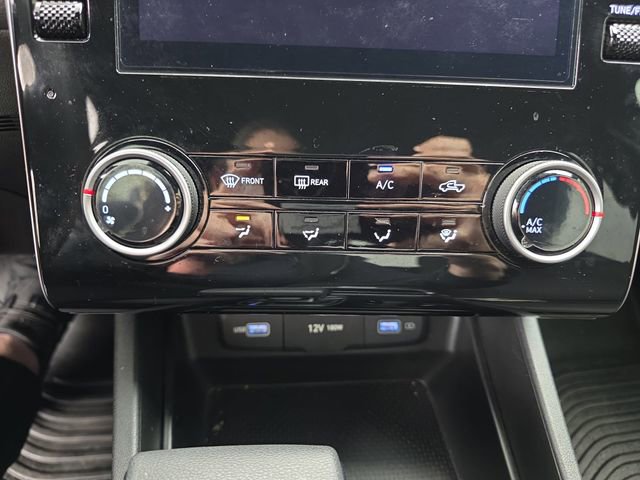 Used 2024 Hyundai Santa Cruz SE image 34