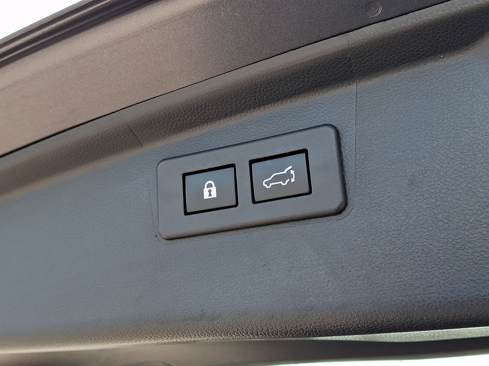 Used 2020 Subaru Outback Touring XT AWD/4WD image 30