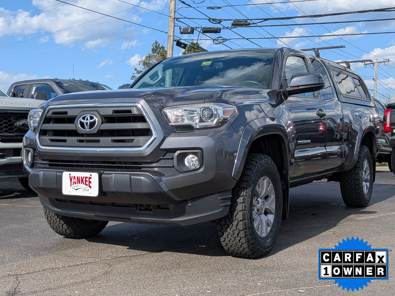 Used 2016 Toyota Tacoma SR5 w/ SR5 Appearance Package (SN) AWD/4WD image 8