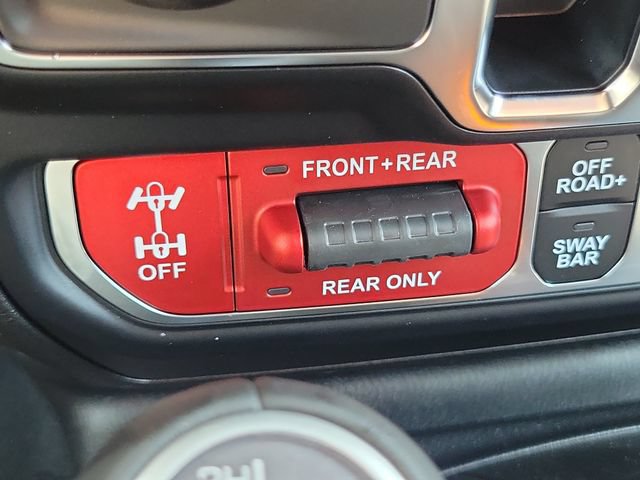 New 2026 Jeep Wrangler Unlimited Rubicon w/ Safety Group AWD/4WD image 33