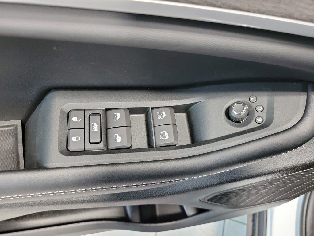 New 2025 Jeep Grand Cherokee Limited image 29