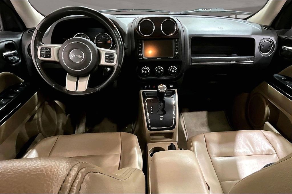 Used 2014 Jeep Patriot Limited w/ Sun/Sound Group AWD/4WD image 17